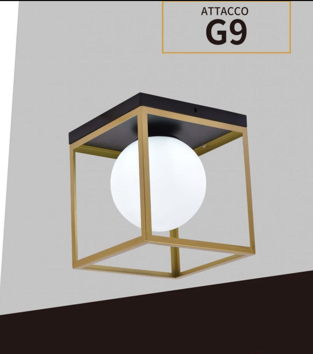 Plafoniera quadrata con sfere